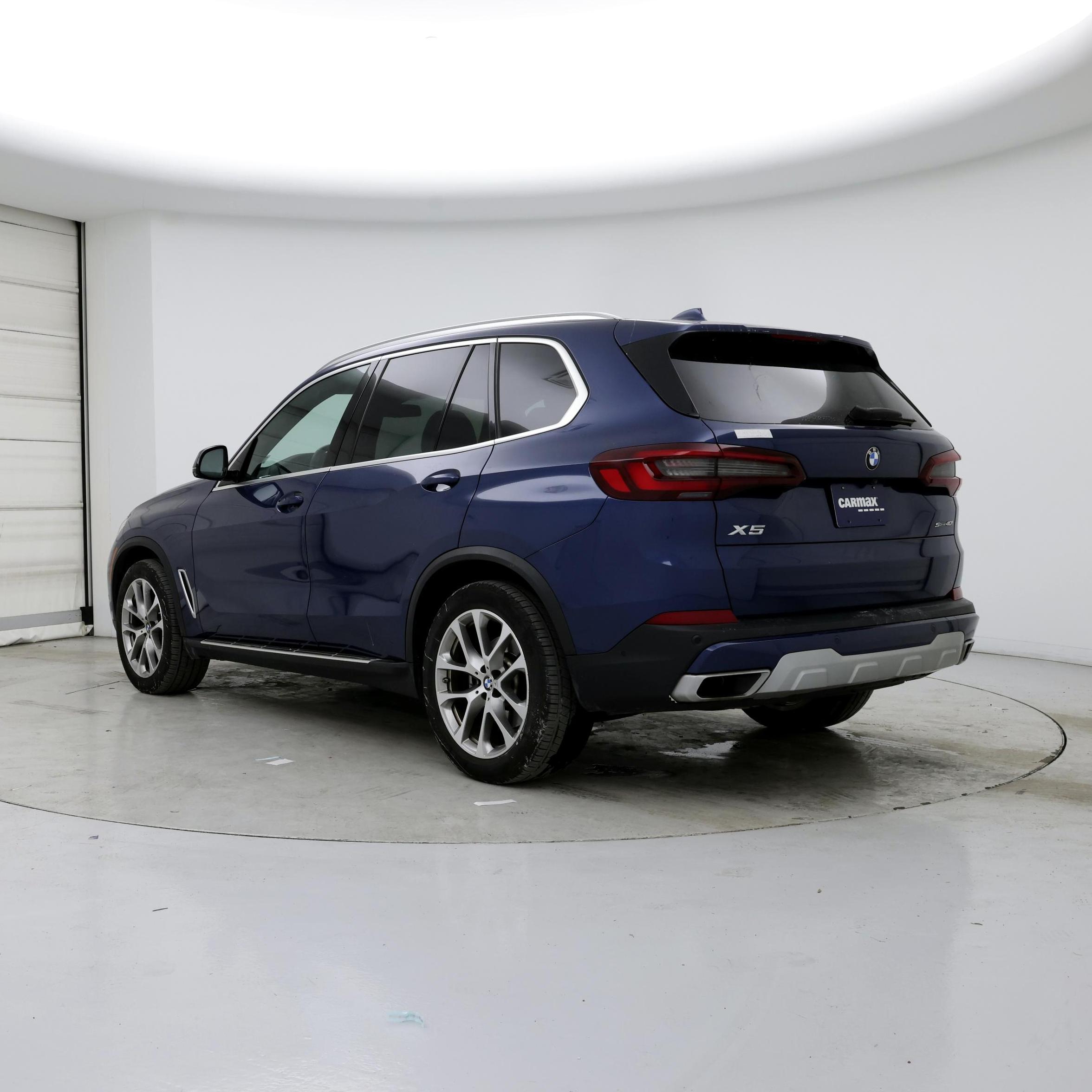 Thumbnail: 2022 BMW X5 - 2