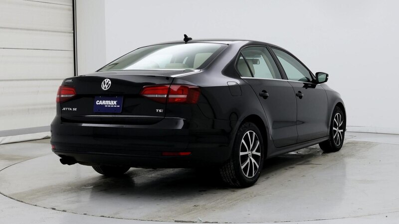 2017 Volkswagen Jetta SE 8