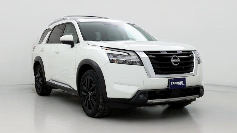 2022 Nissan Pathfinder Platinum Hero Image