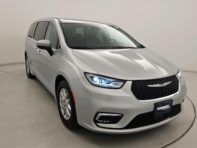 2023 Chrysler Pacifica Touring L -
                El Paso, TX