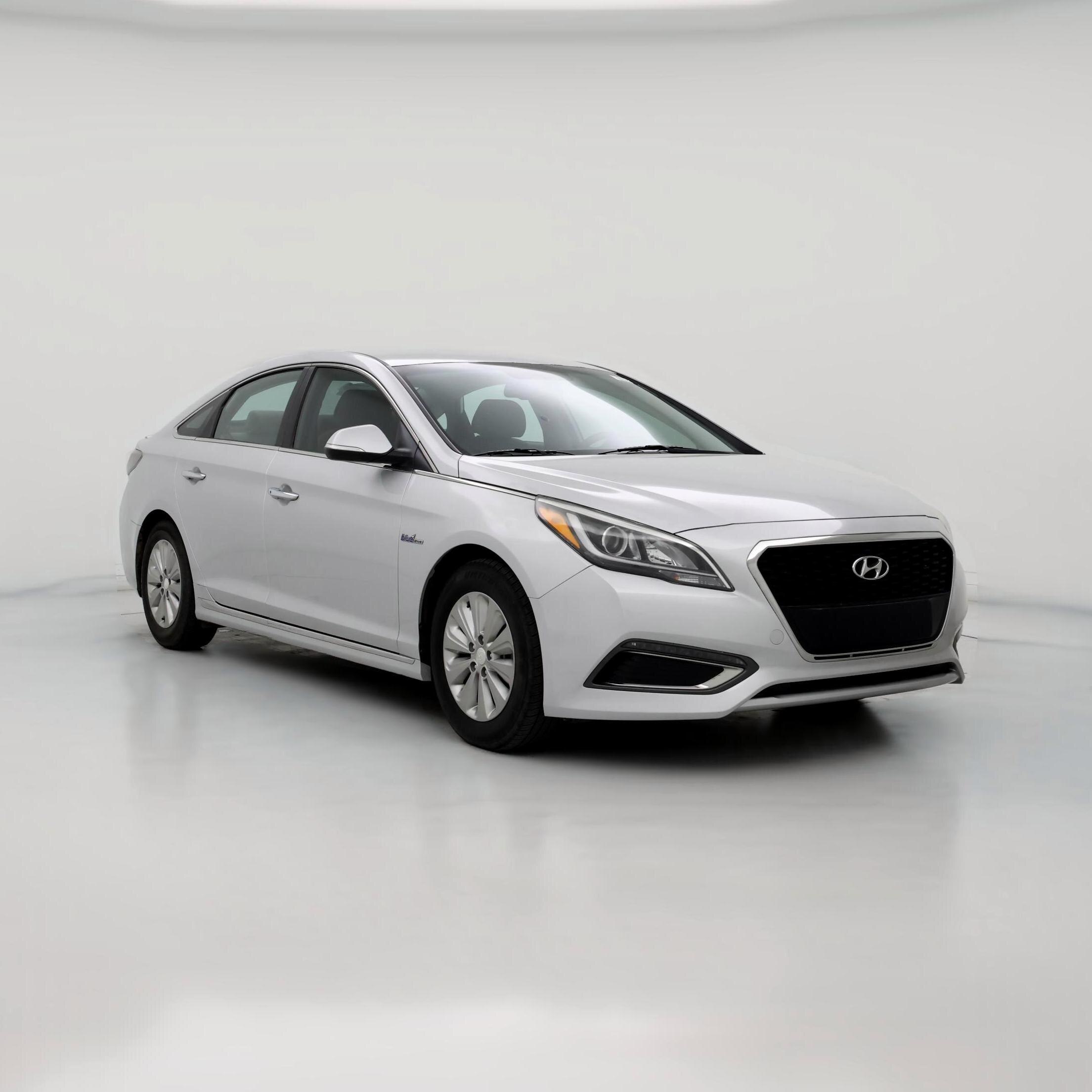 Thumbnail: 2016 Hyundai Sonata - 1