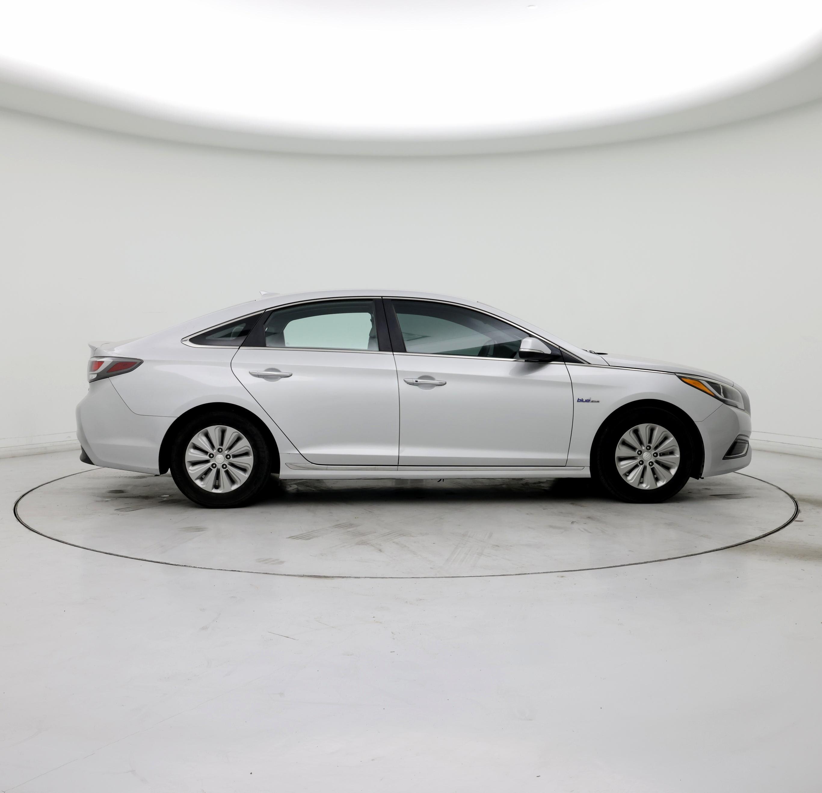 Thumbnail: 2016 Hyundai Sonata - 7