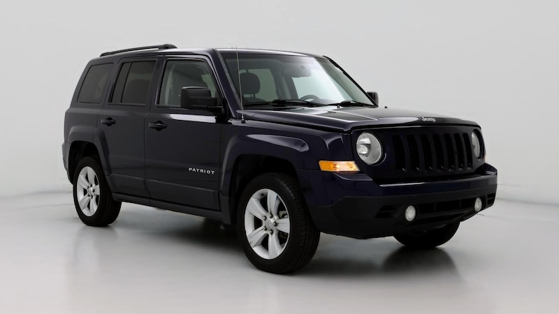 2016 Jeep Patriot Latitude Hero Image