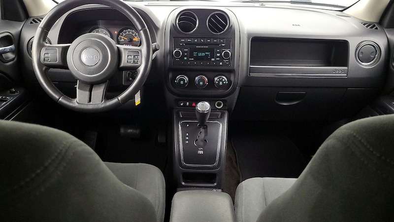 2016 Jeep Patriot Latitude 9