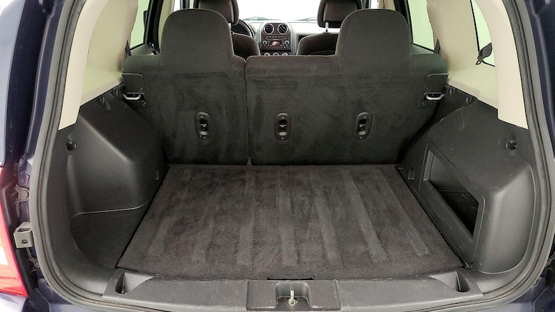 2016 Jeep Patriot Latitude 18