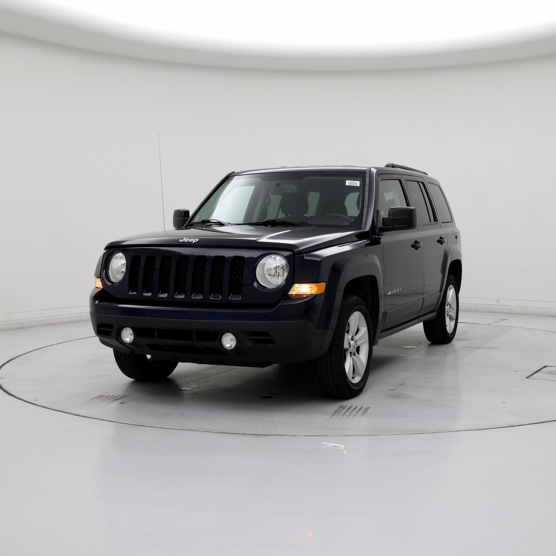 Thumbnail: 2016 Jeep Patriot - 4