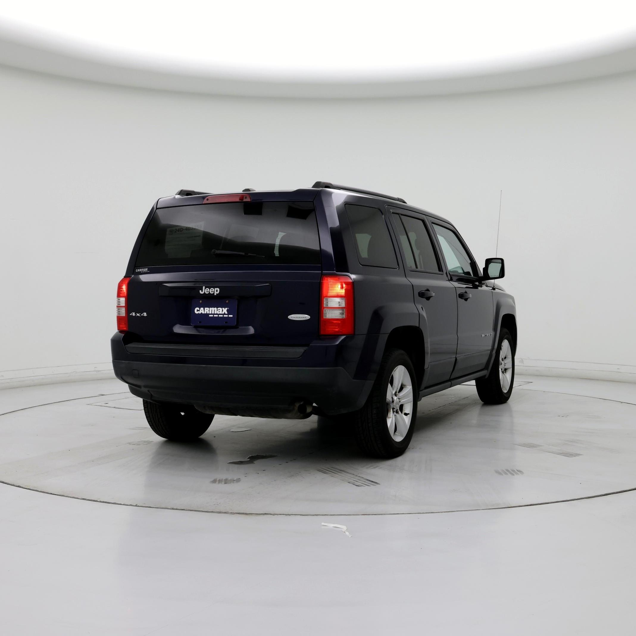 Thumbnail: 2016 Jeep Patriot - 8