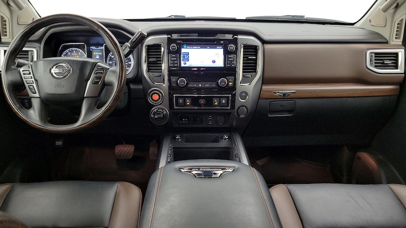 2018 Nissan Titan Platinum Reserve 9