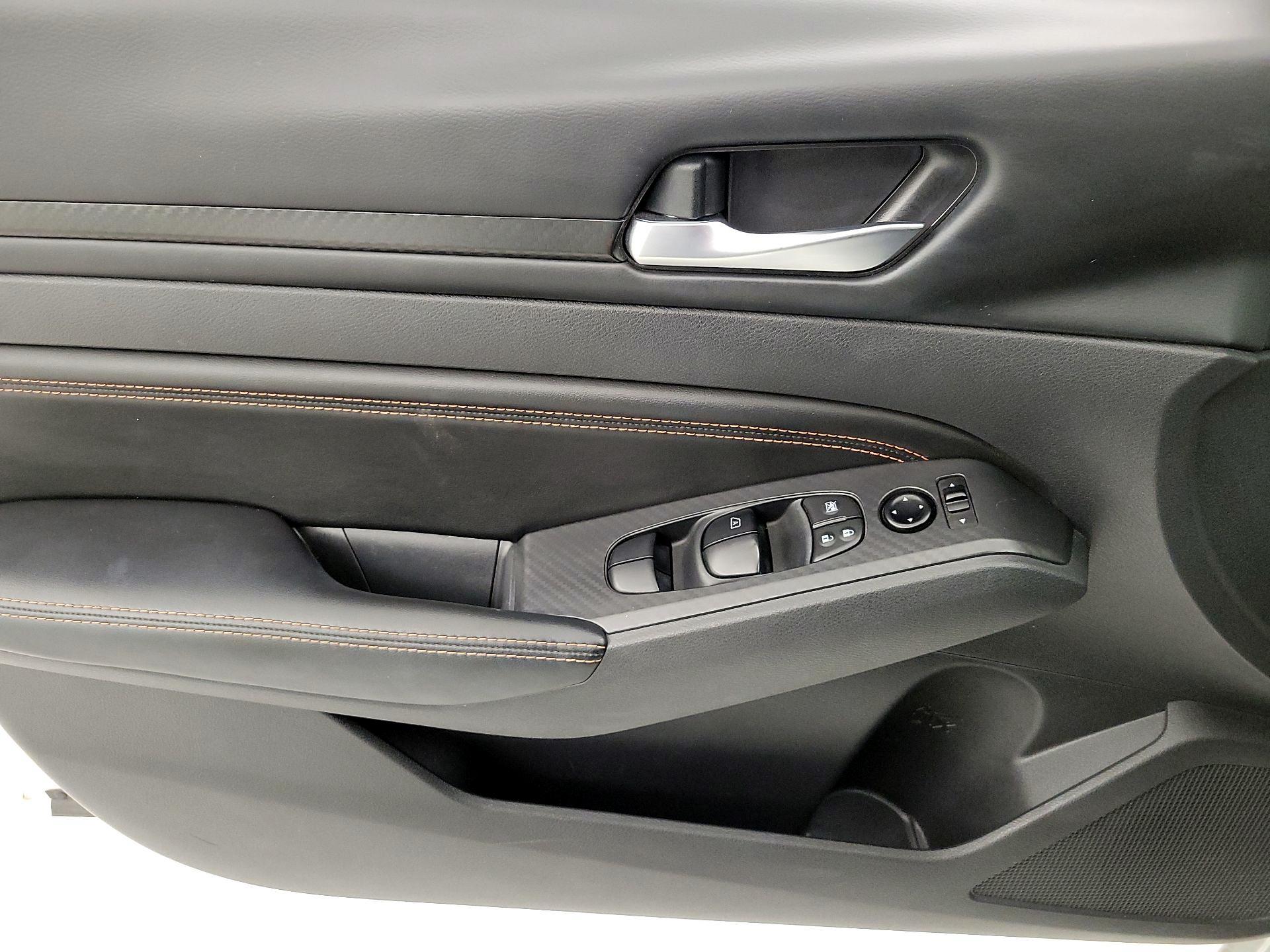 Thumbnail: 2022 Nissan Altima - 12