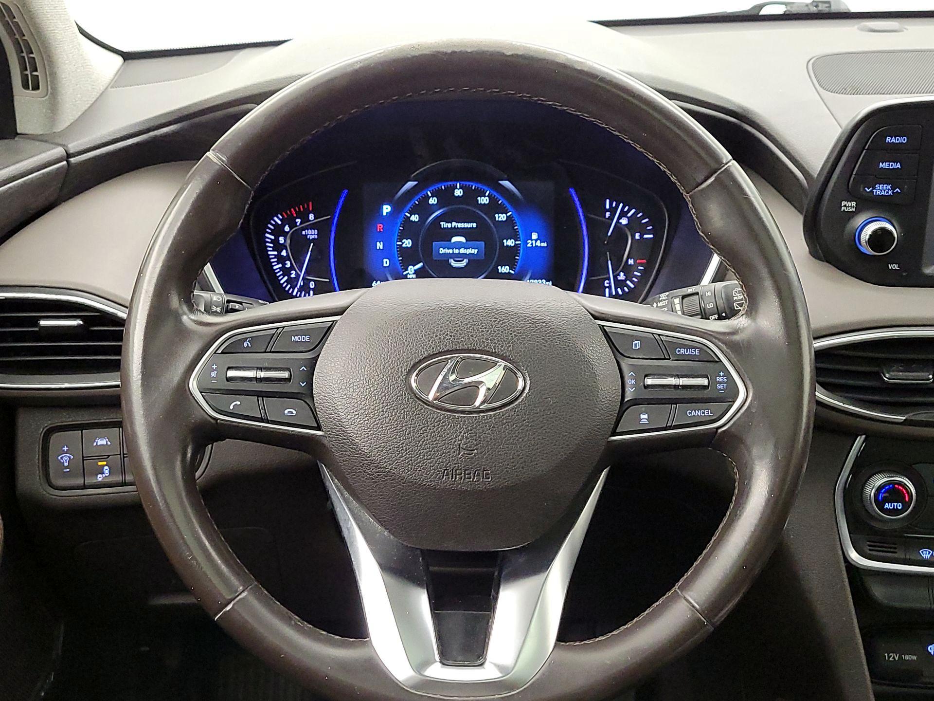 Thumbnail: 2020 Hyundai Santa Fe - 10