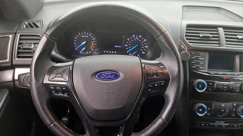 2019 Ford Explorer XLT 10