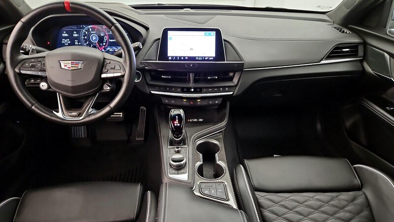 2023 Cadillac CT4 V 9
