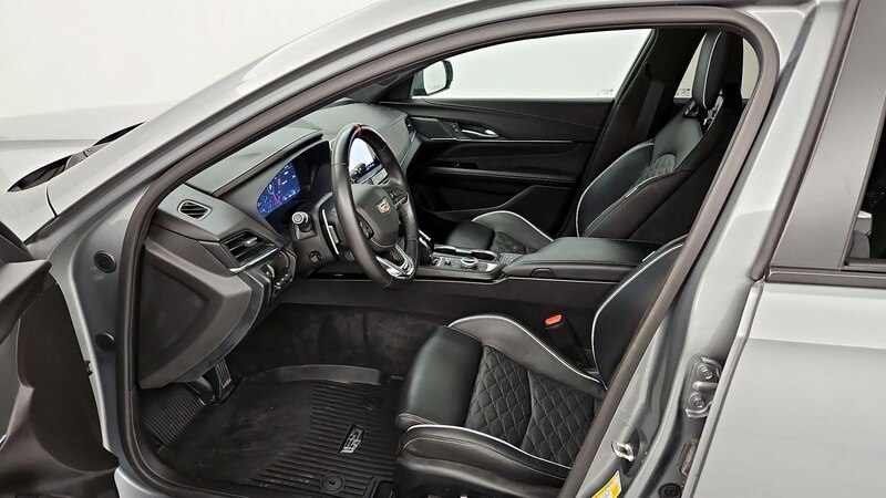 2023 Cadillac CT4 V 11
