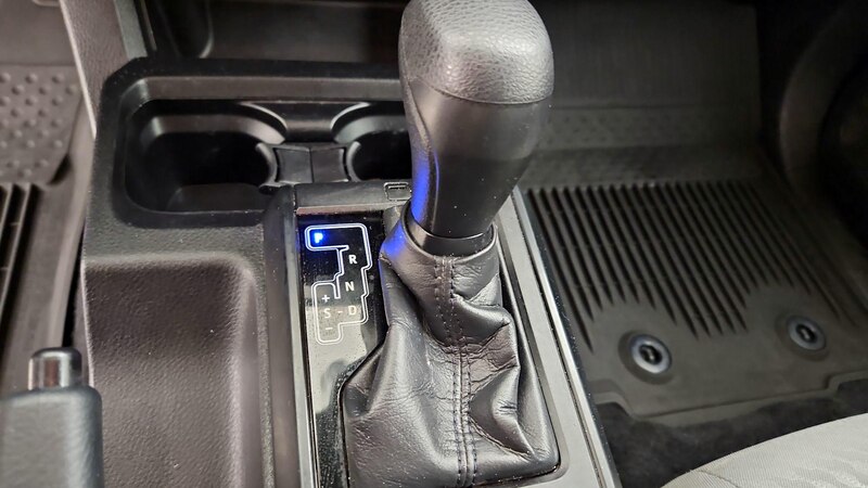 2021 Toyota Tacoma SR 17