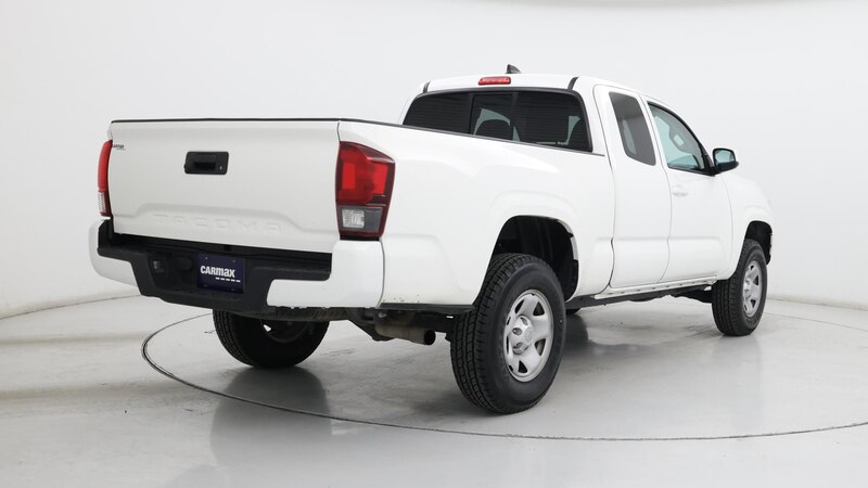 2021 Toyota Tacoma SR 8