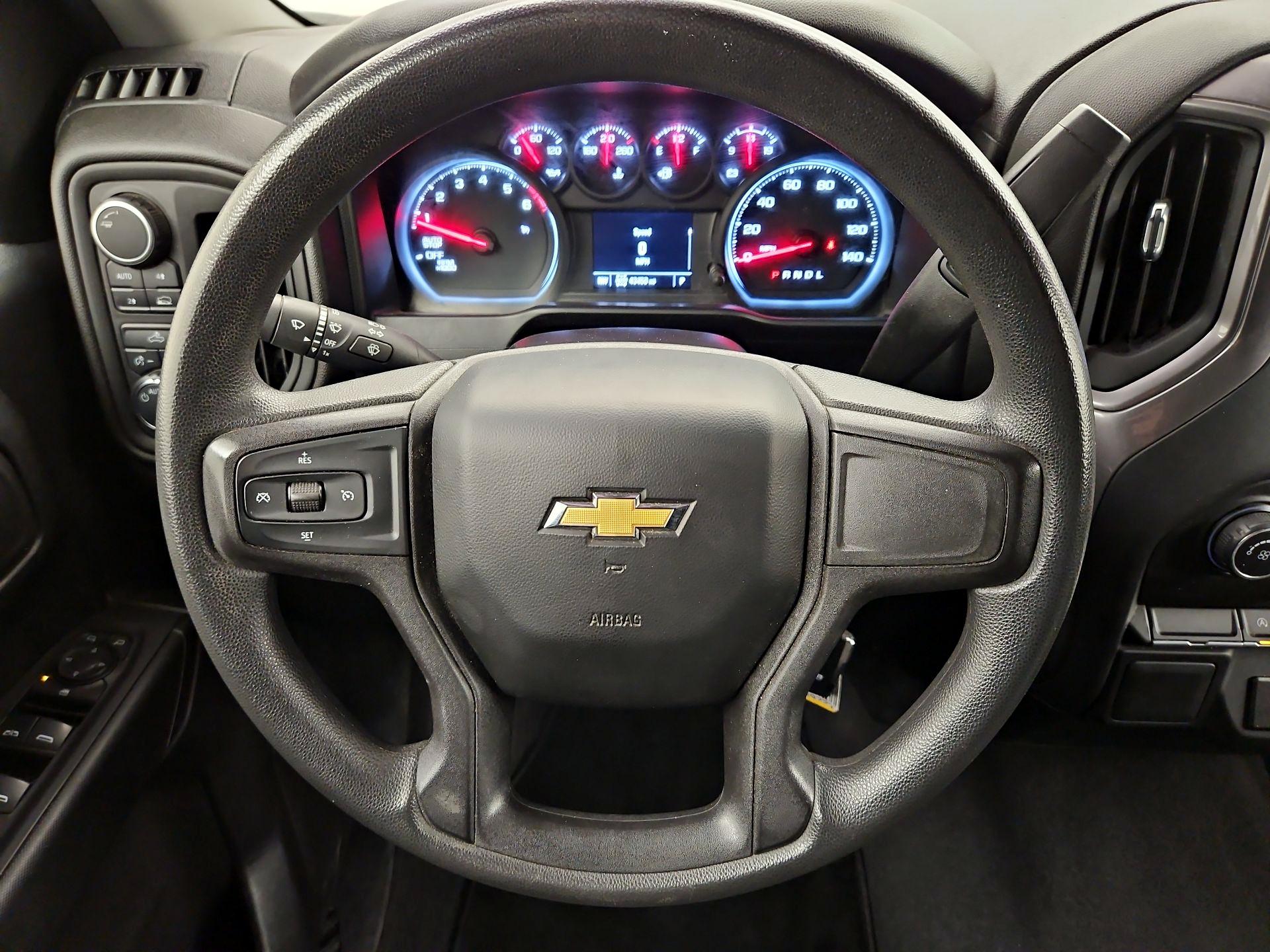 Thumbnail: 2021 Chevrolet Silverado 1500 - 10