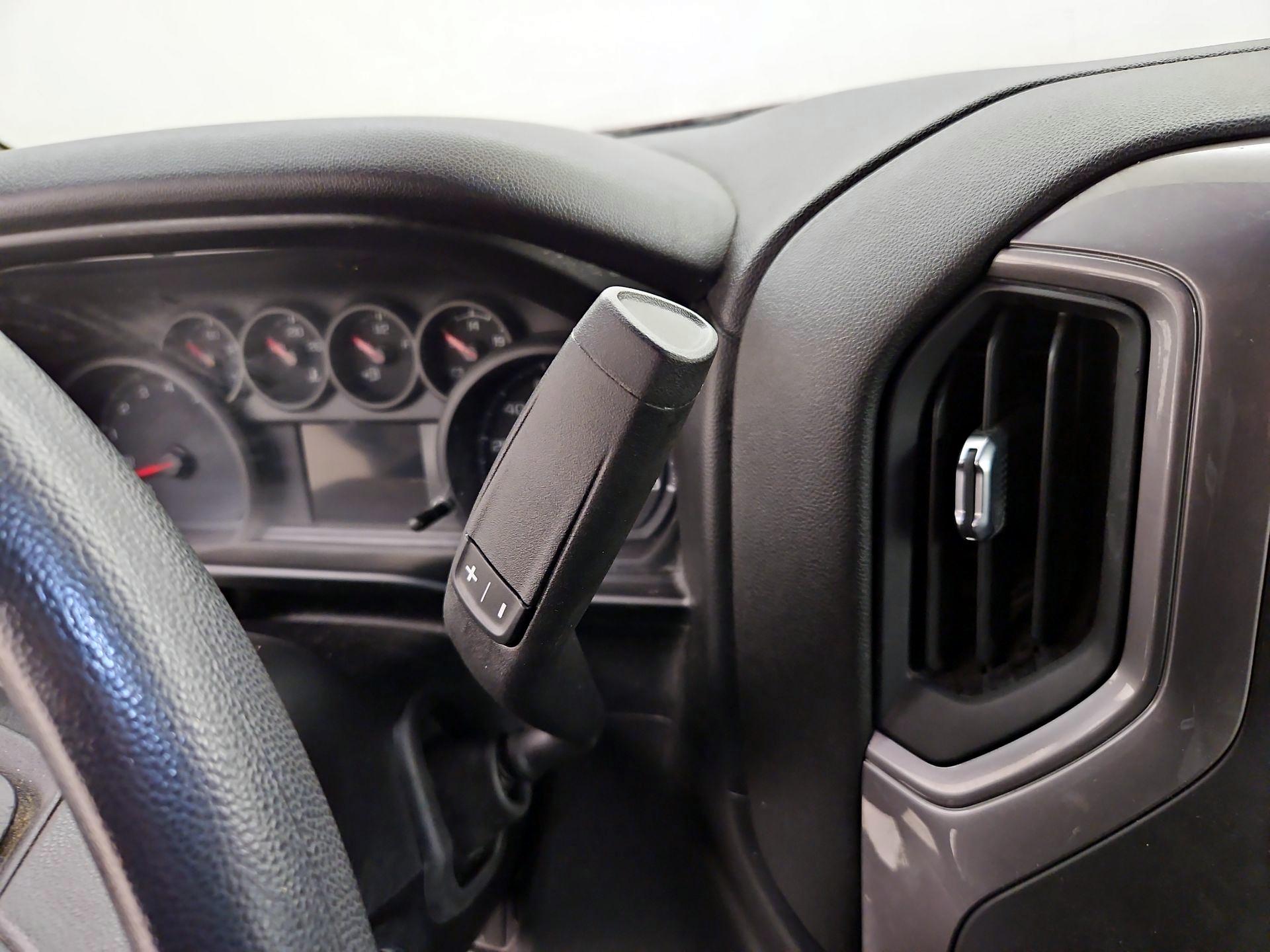 Thumbnail: 2021 Chevrolet Silverado 1500 - 17