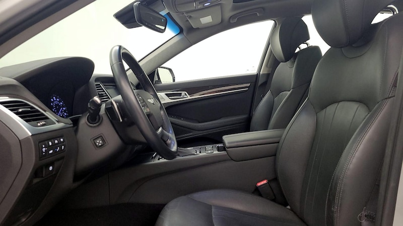 2018 Genesis G80  11