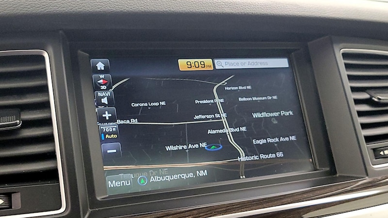 2018 Genesis G80  14