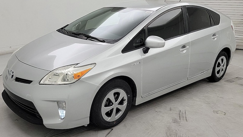 2015 Toyota Prius Two 3