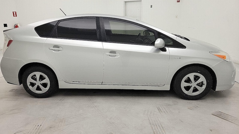 2015 Toyota Prius Two 4