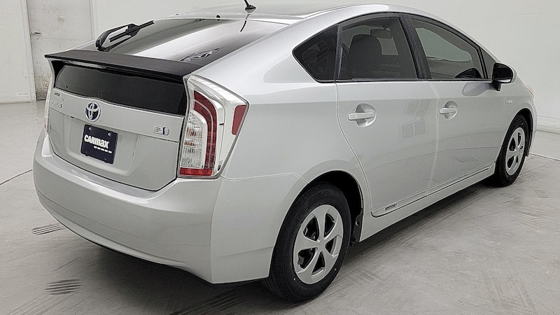 2015 Toyota Prius Two 5