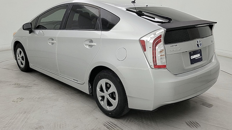 2015 Toyota Prius Two 7