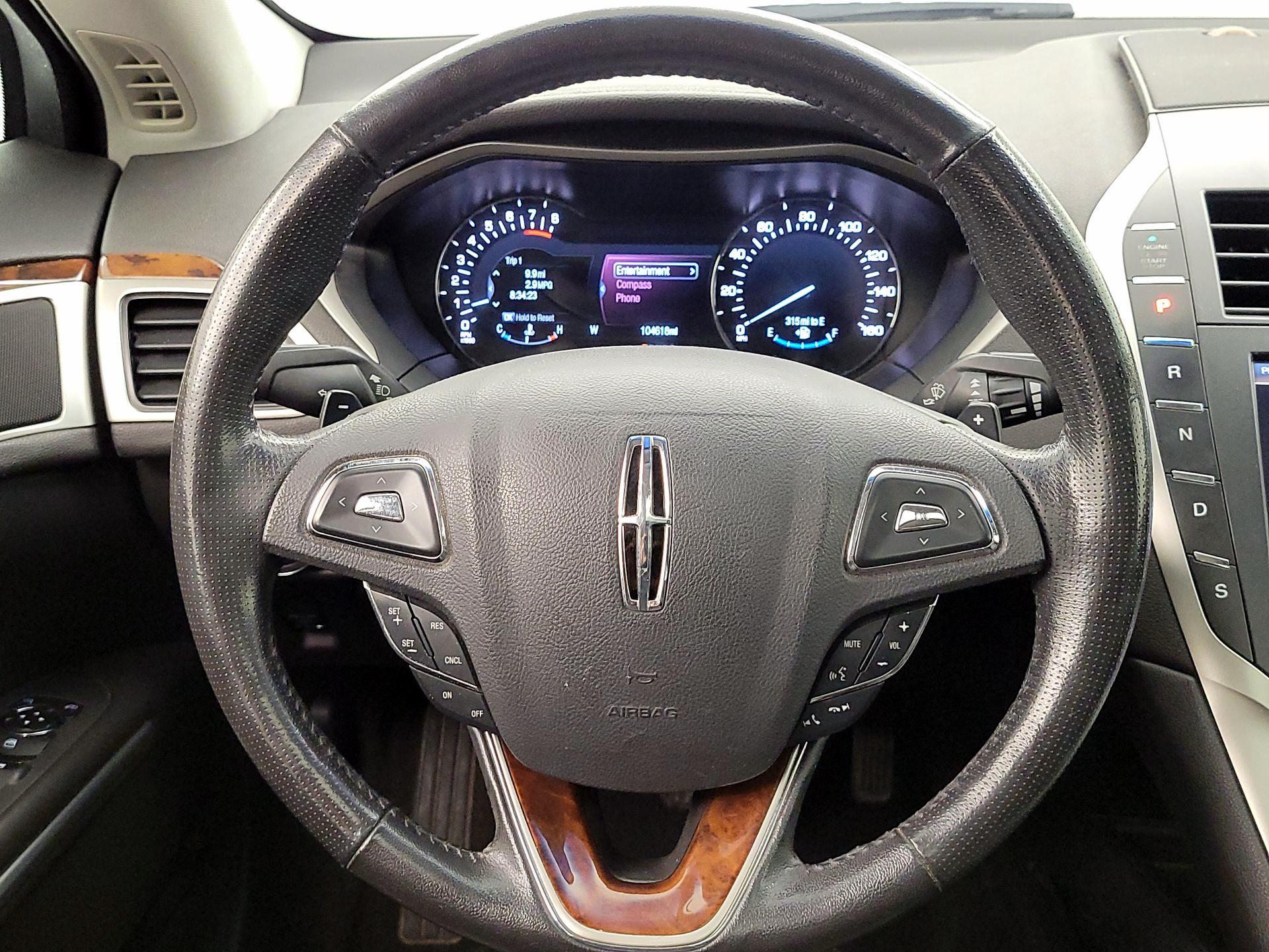 Thumbnail: 2014 Lincoln MKZ - 10