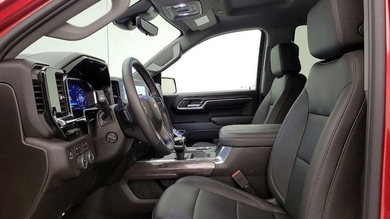 2024 Chevrolet Silverado 1500 LTZ 11