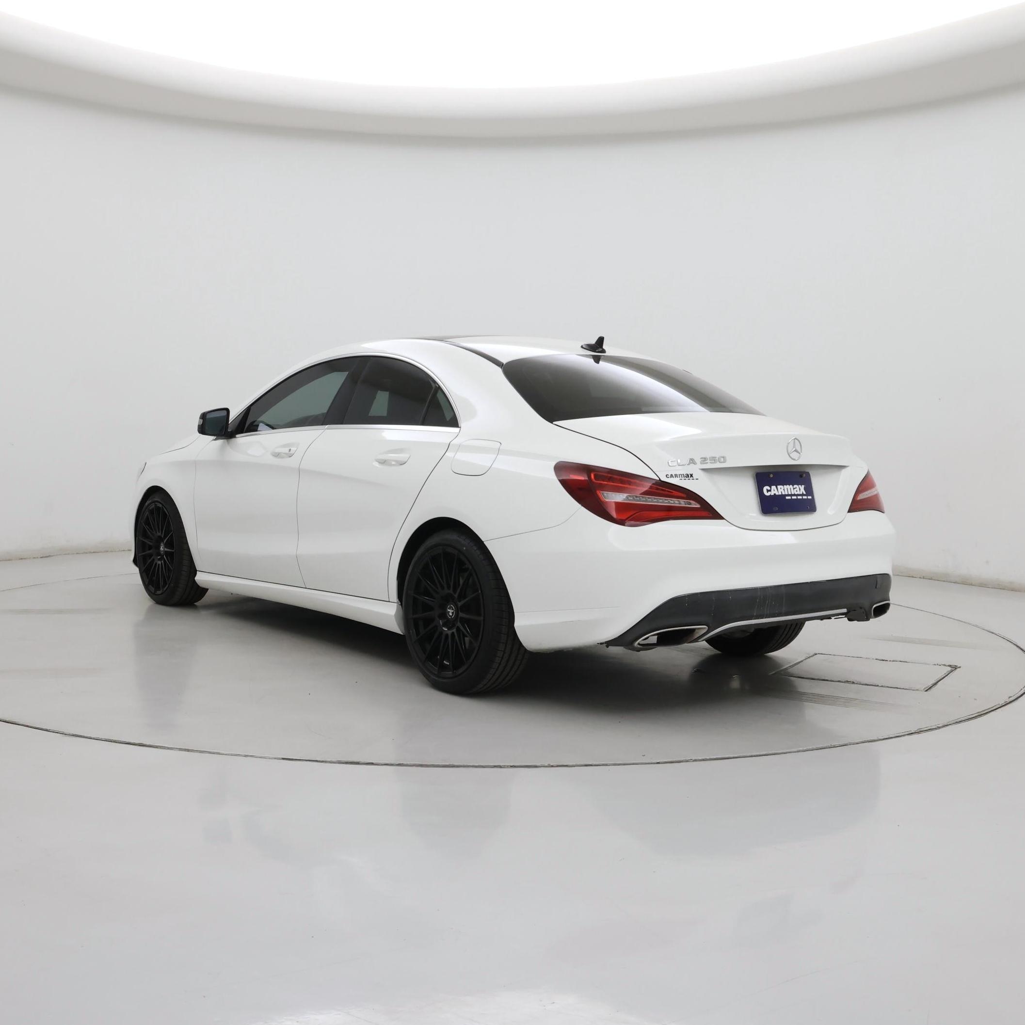 Thumbnail: 2019 Mercedes-Benz CLA - 2