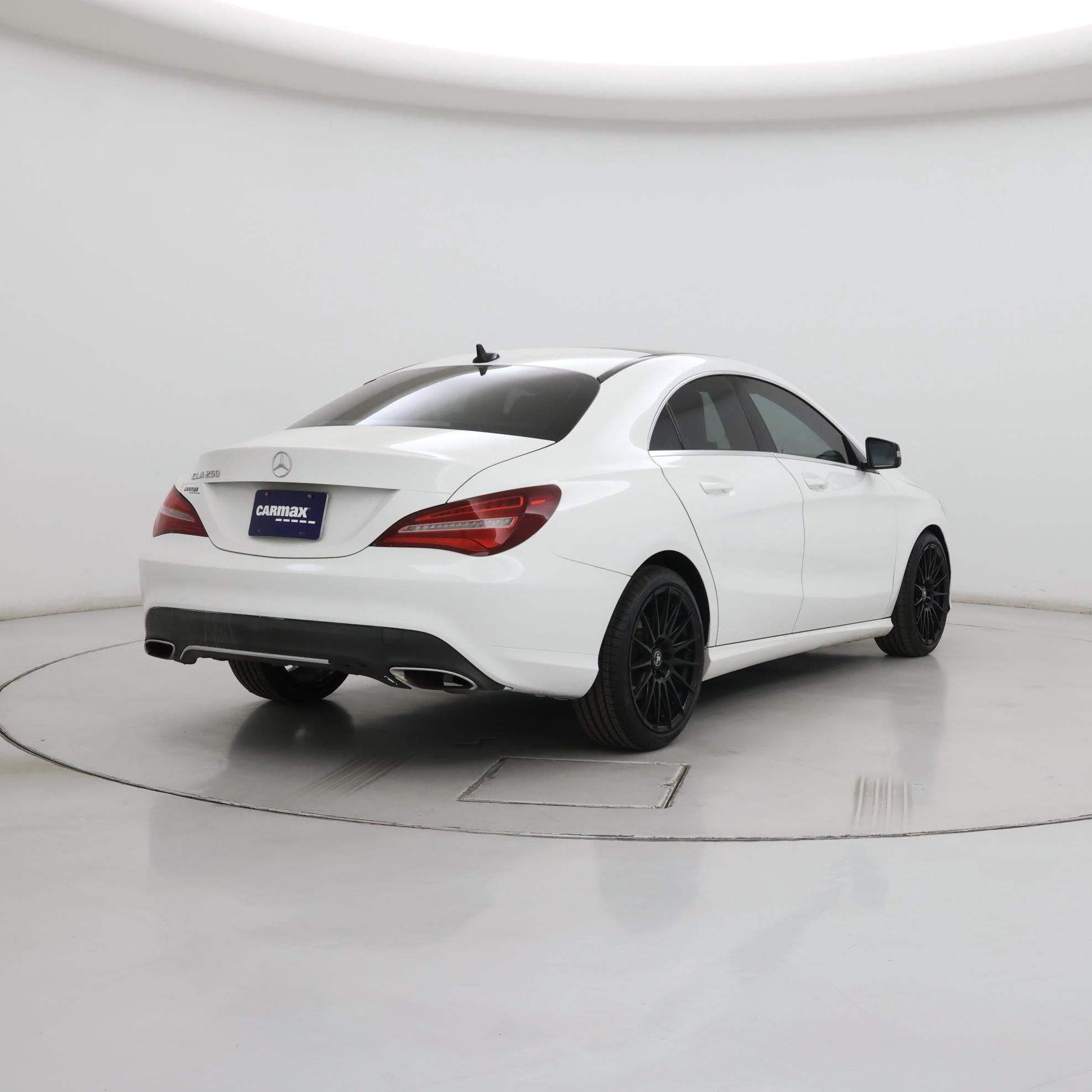 Thumbnail: 2019 Mercedes-Benz CLA - 8