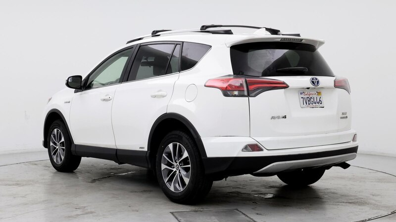 2016 Toyota RAV4 XLE 2