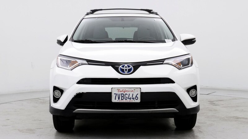 2016 Toyota RAV4 XLE 5