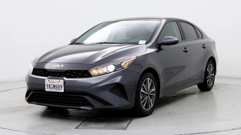 2022 Kia Forte LXS 4