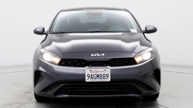 2022 Kia Forte LXS 5