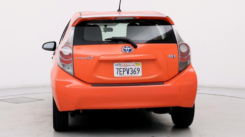 2013 Toyota Prius c One 6