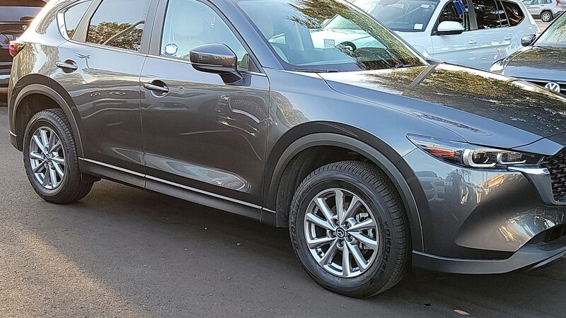 2023 Mazda CX-5 S Preferred 3