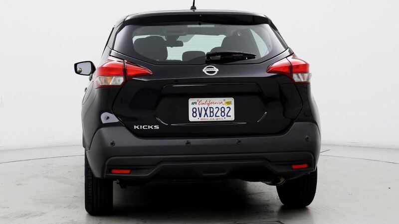 2020 Nissan Kicks S 6