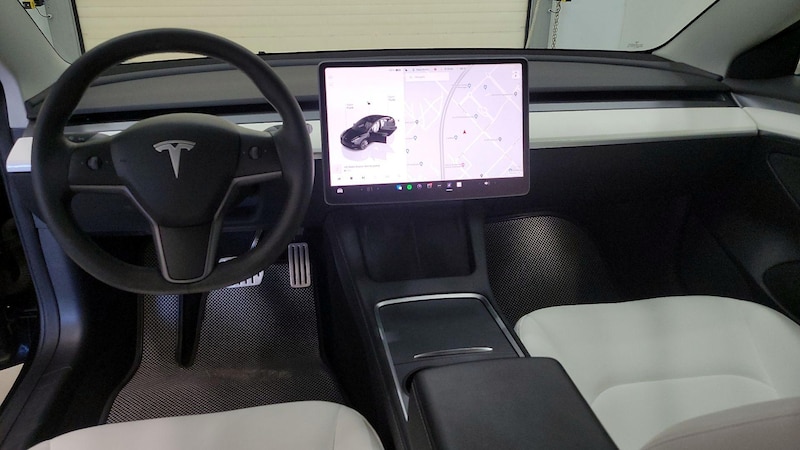 2022 Tesla Model 3 Performance 9