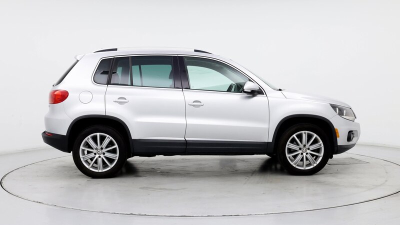 2014 Volkswagen Tiguan SE 7