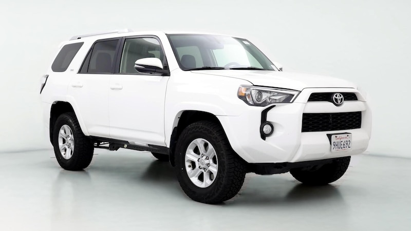 2018 Toyota 4Runner SR5 Hero Image