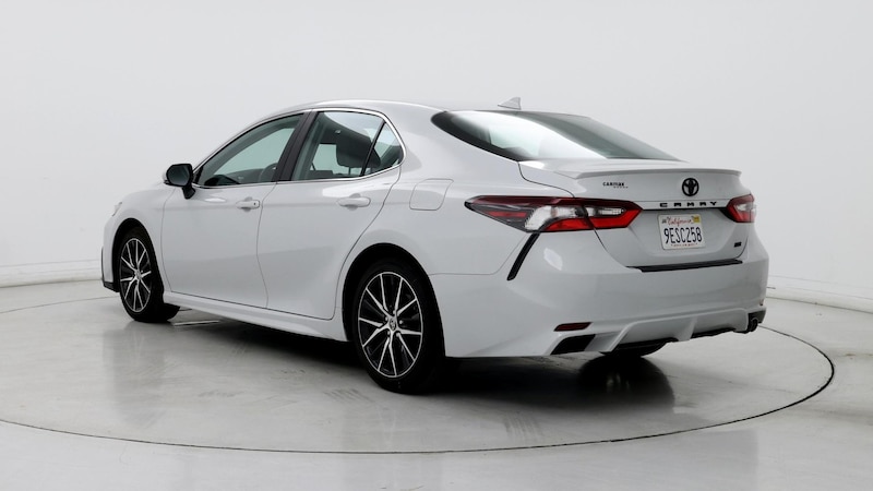 2023 Toyota Camry SE 2