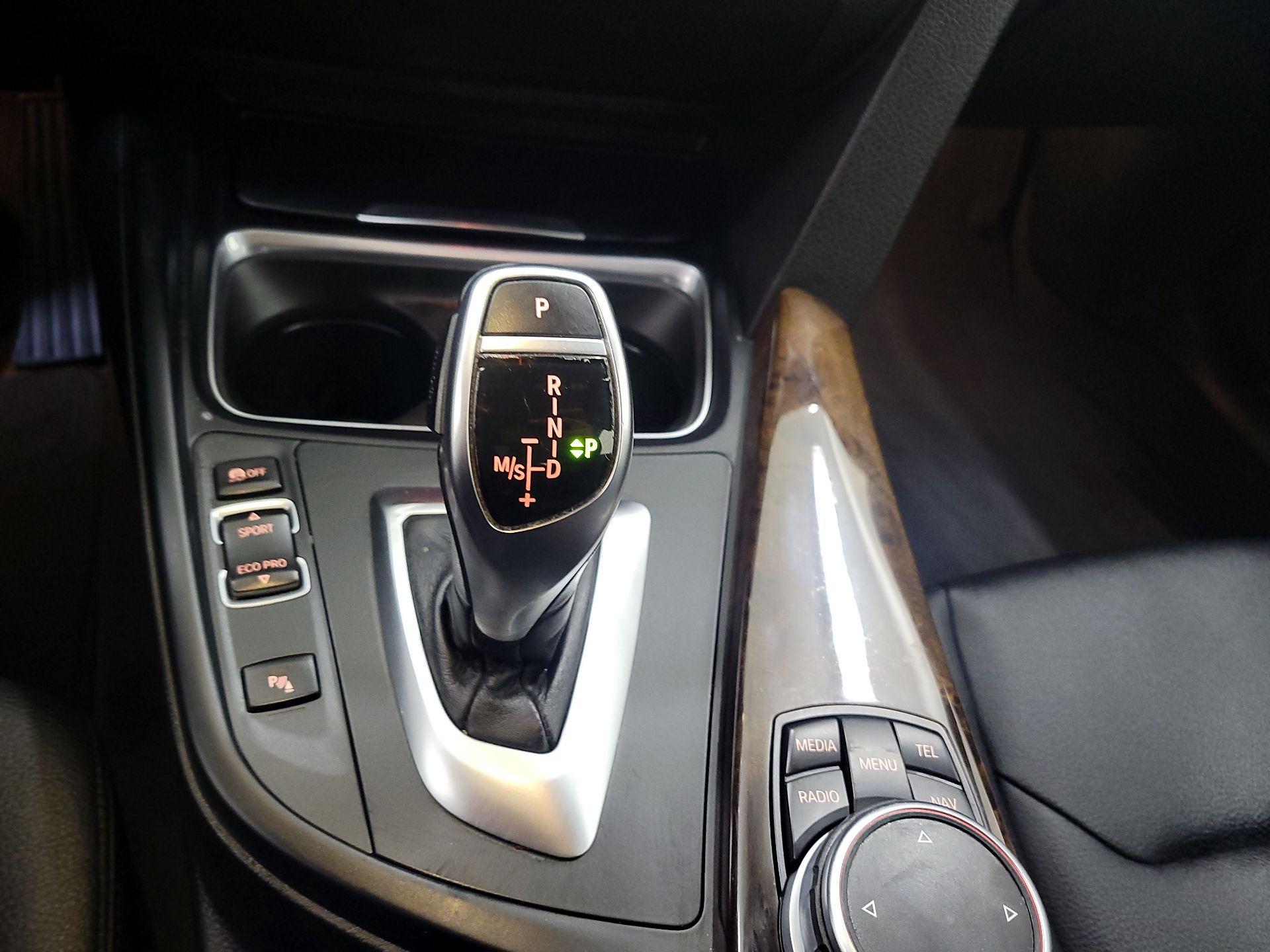 Thumbnail: 2015 BMW 4 Series - 16