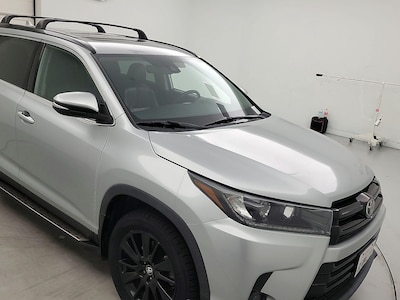 2019 Toyota Highlander SE -
                Los Angeles, CA