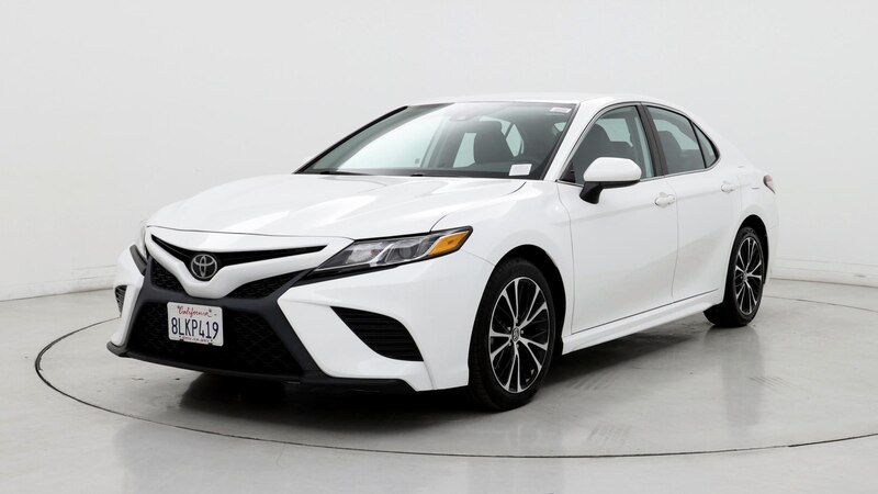 2019 Toyota Camry SE 4