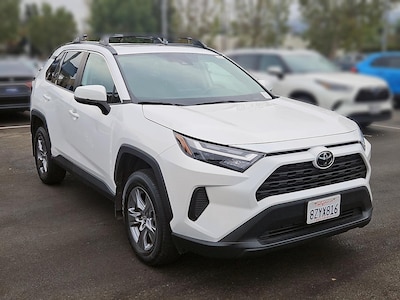 2022 Toyota RAV4 XLE -
                Burbank, CA