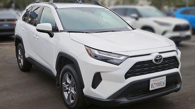 2022 Toyota RAV4 XLE Hero Image