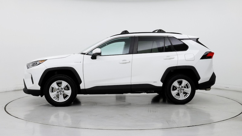 2021 Toyota RAV4 XLE 3