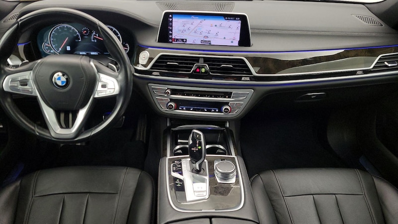 2019 BMW 7 Series 740i 9