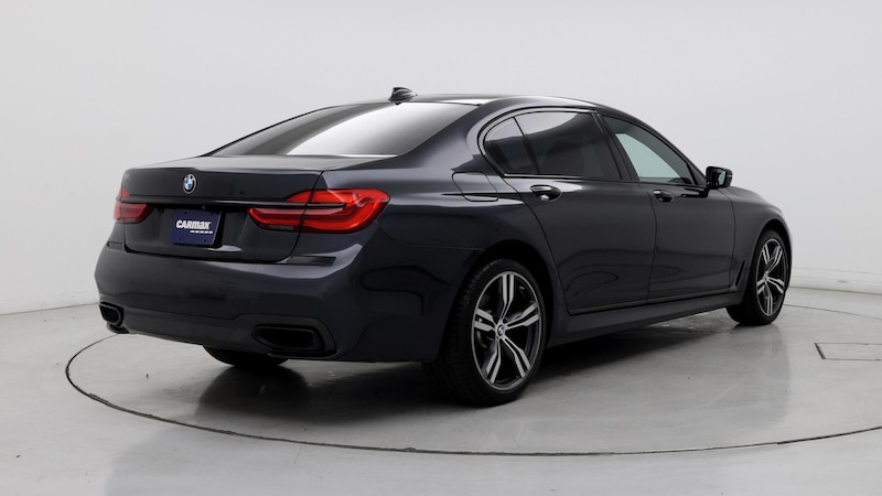2019 BMW 7 Series 740i 8